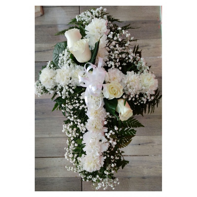 Ofrenda Cruz Con Rosas y Claveles